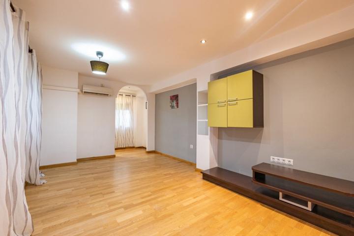 ¡OPORTUNIDAD! Piso reformado en Santísimo Cristo de la Fe – Ideal para vivir o invertir photo 0