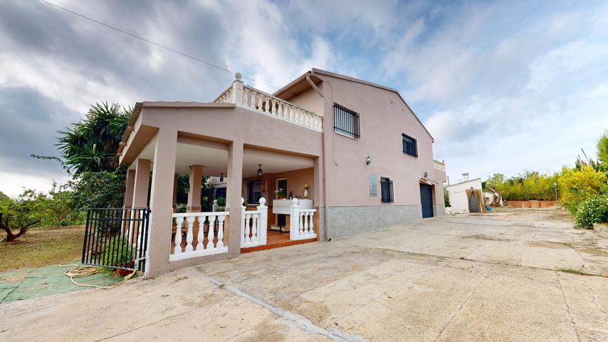 ¡ESPECTACULAR CHALET A 6 MINUTOS DE TORRENT! photo 0