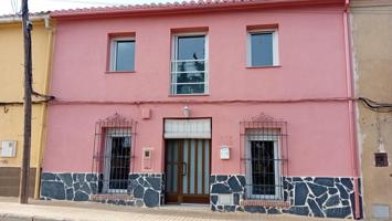 CASA EN REQUENA photo 0