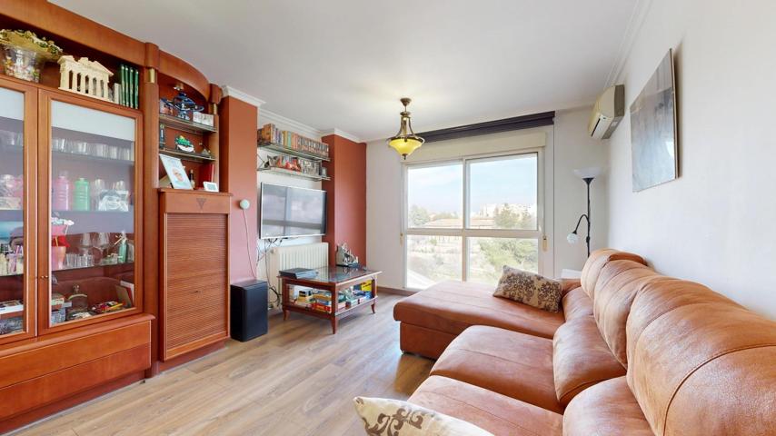 Ocasión bonita vivienda VPO en zona Santa Rosa , Alcoy photo 0
