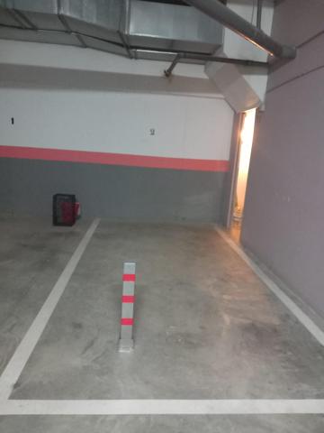 ¡Oportunidad en Bétera! Garaje con trastero en finca moderna photo 0