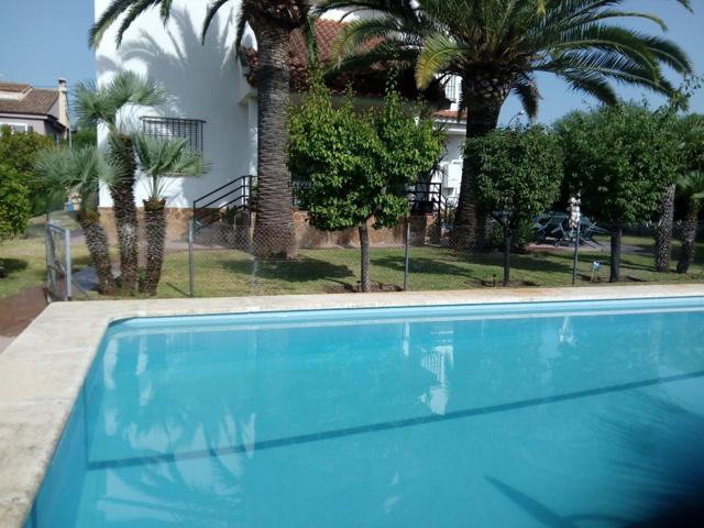 CHALET EN VENTA EN LA ELIANA photo 0