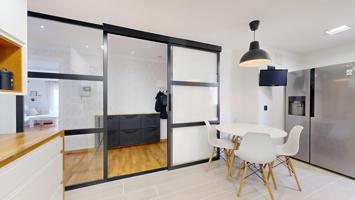 Impresionante vivienda de VPO en zona muy demandada de Torrent photo 0