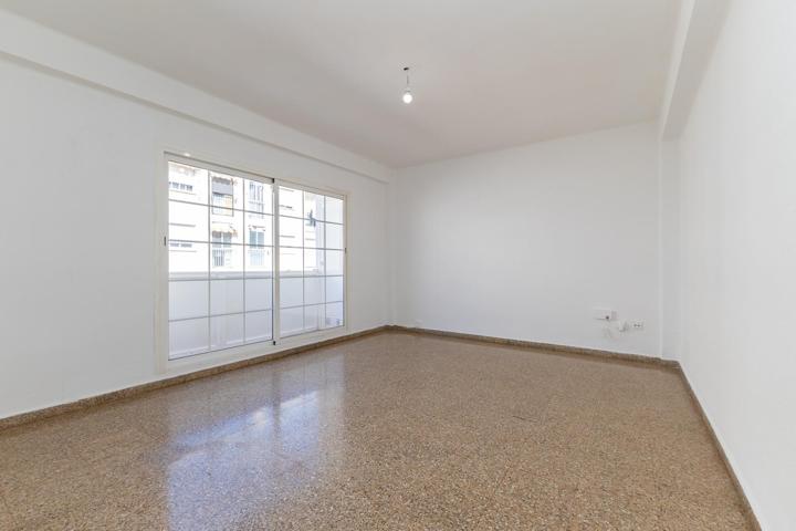 Piso en magnífica zona de Mislata. photo 0