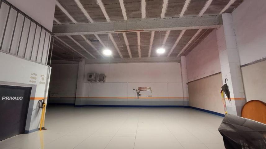 PLANTA BAJA COMERCIAL EN LORIGUILLA photo 0