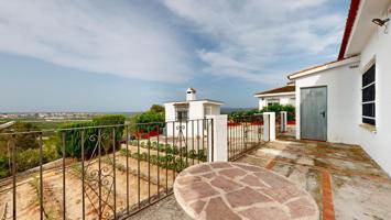 !!! BONITO CHALET EN URB MONTE JUCAR !!!! photo 0