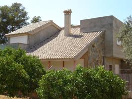 CHALET CON MUCHAS POSIBILIDADES URB MONTEJARQUE photo 0