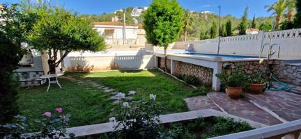 ¡Gran oportunidad en Gilet! Chalet independiente con piscina, jardín y dos viviendas photo 0