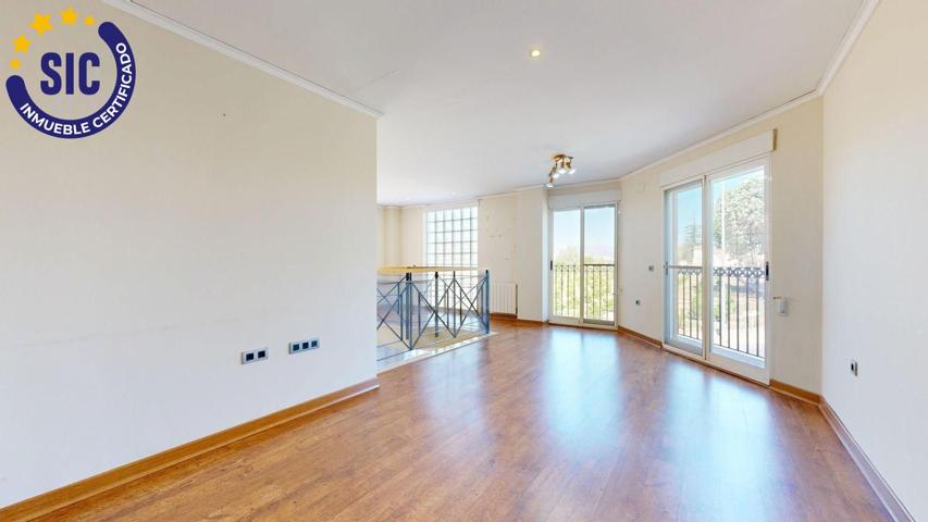 🏡 Adosado exclusivo en Canet de Berenguer pueblo: más de 500 m² de confort, diseño y espacio photo 0