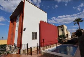 VENTA PRECIOSO CHALET EN CHIVA LAS PEDRIZAS photo 0