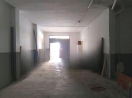 Amplio Local Comercial de 85 m² en Torrent . photo 0