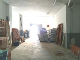 Amplio Local Comercial de 85 m² en Torrent . photo 0