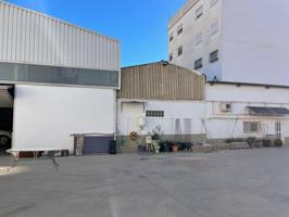 En Venta Amplio Bajo Comercial photo 0