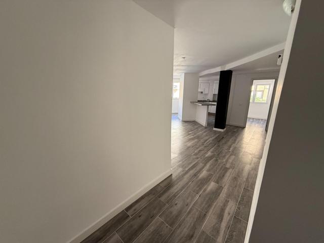 PISO REFORMADO A ESTRENAR – AV. EL CID photo 0