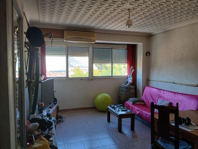 Oportunidad vivienda junto Universidad en Torrent photo 0