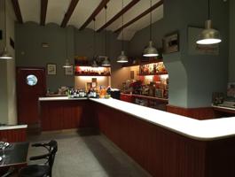 TRASPASO: BAR-RESTAURANTE EN PLENO CORAZÓN DE BÉTERA photo 0