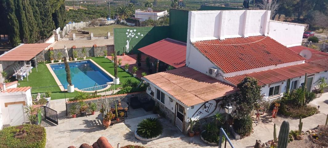 Finca-Masia en venta Pedralba photo 0