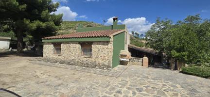 Chalet en venta Artaj photo 0