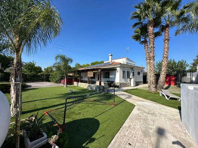 Exclusivo Chalet en Lliria - Zona Montejarque photo 0