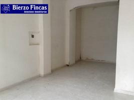 Se alquila local comercial. photo 0