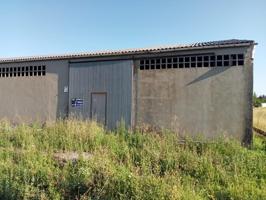 SE VENDE NAVE DE 360 M2 CON PARCELA DE 14.25 M2 photo 0