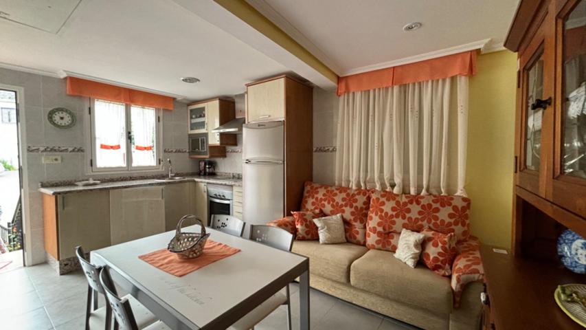 PRECIOSA CASITA EN ALQUILER EN CASTROPODAME photo 0