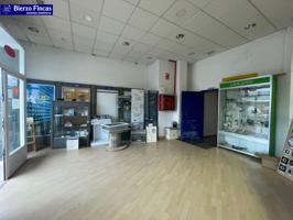 SE VENDE LOCAL COMERCIAL EN ZONA ANTIBIÓTICOS DE LEON photo 0