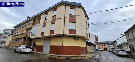 OPORTUNIDAD DE INVERSION, EDIFICIO DE DOS PLANTAS EN VENTA ZONA CUATROVIENTOS photo 0