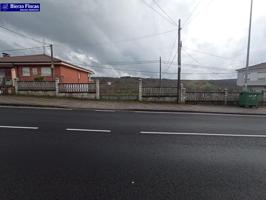 SE VENDE FINCA URBANA EN LA ROBLA photo 0