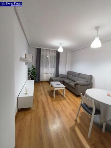 🏡 ¡Se alquila apartamento nuevo en La Virgen del Camino! photo 0