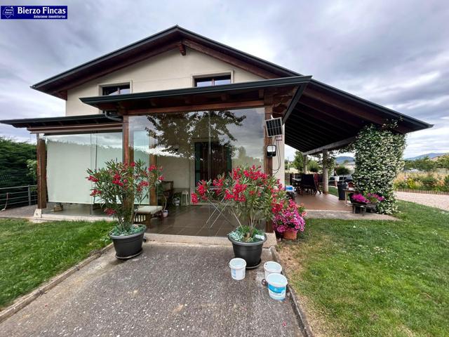SE VENDE CASA EN FUENTESNUEVAS photo 0