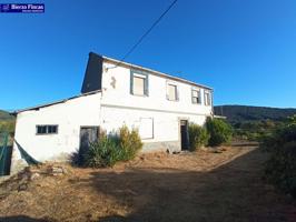 SE VENDE CASA EN CARUCEDO photo 0