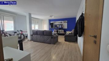 SE VENDE PISO REFORMADO EN PONFERRADA photo 0