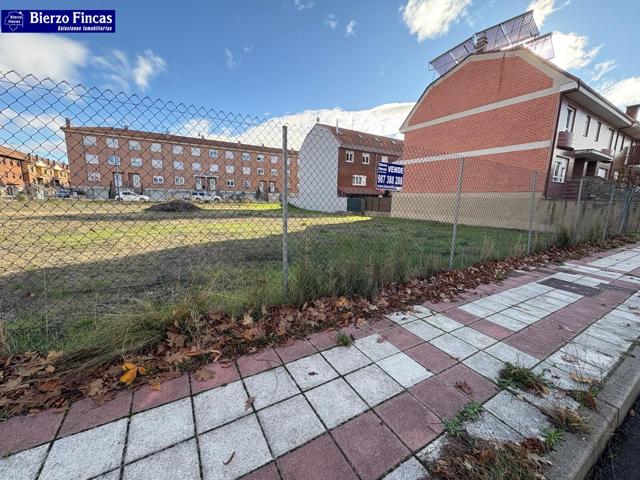 🏡 ¡OPORTUNIDAD ÚNICA EN EL BARRIO DE LA SAL! photo 0