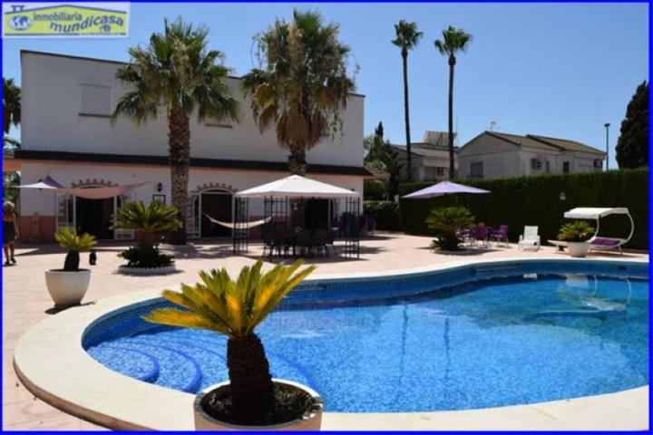Se vende chalet con piscina privada en Santomera, parcela de 3.000 m2. photo 0
