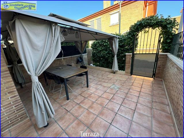 Dúplex de 4 Dormitorios con Buhardilla y Terraza Solarium en Santomera photo 0