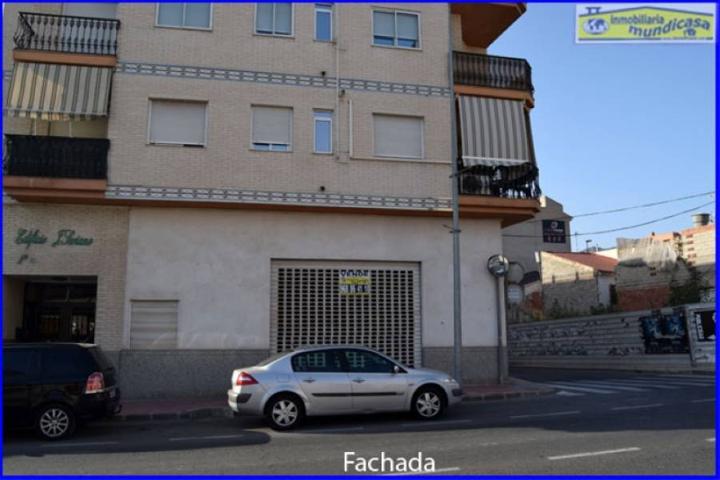 Local comercial en Santomera con gran fachada photo 0