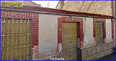 Casa a reformar con patio en Murcia zona Monteagudo photo 0