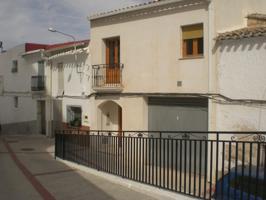 CASA CON GARAJE EN PURCHENA, ALMERÍA. photo 0