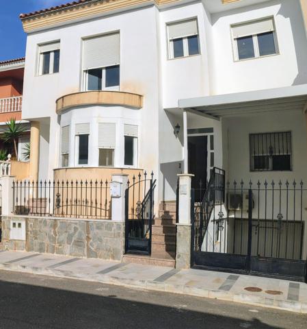 OLULA DEL RÍO. ( ALMERÍA ) . CHALET PARA ENTRAR A VIVIR EN URBANIZACIÓN EUROPA. photo 0