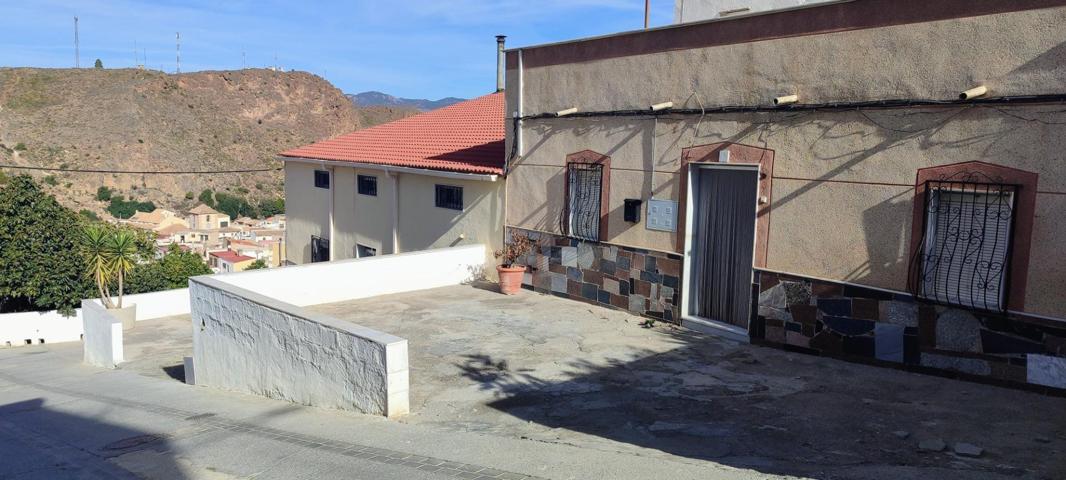 MACAEL ( ALMERÍA ). VENTA DE CASA CON 4 HABITACIONES. photo 0