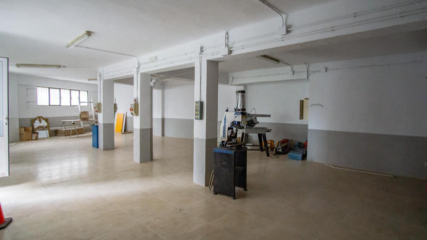 Local Comercial en Esquina, ¡Todo Exterior y con Excelente Ubicación! photo 0