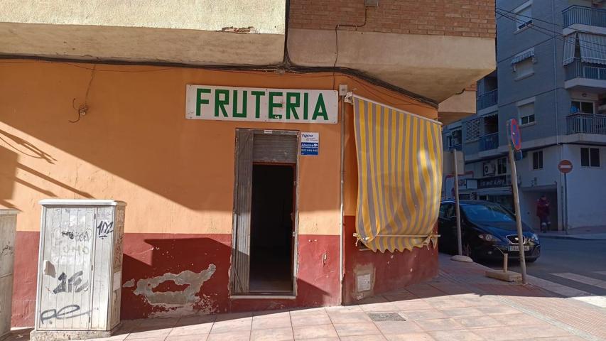 VENTA DE LOCAL FRUTERÍA photo 0