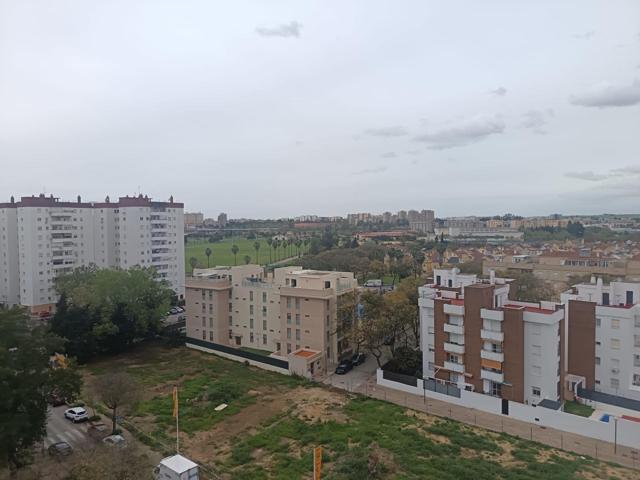 FANTASTICO PISO EN TORRES BLANCAS photo 0