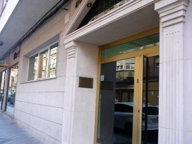 Oficina En alquiler en Centro, Valladolid photo 0