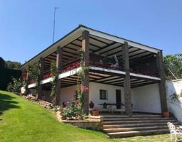 Unifamiliar En venta en Tudela De Duero, Tudela De Duero photo 0