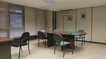 OFICINA EN VENTA, JUNTO A LA PLAZA DE LA UNIVERSIDAD, VALLADOLID photo 0
