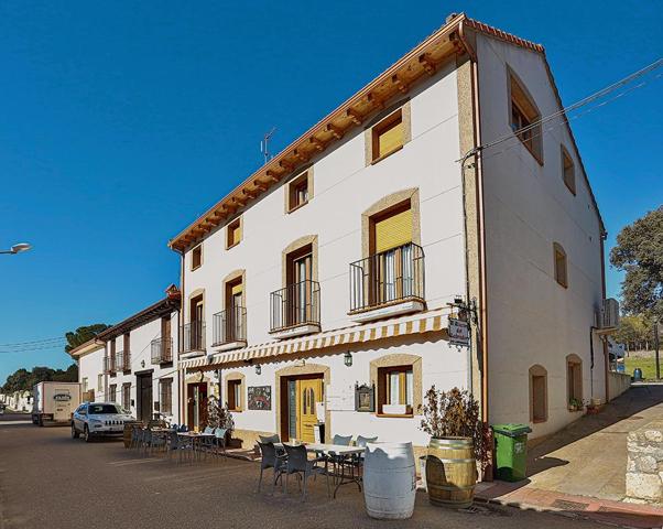 RESTAURANTE Y CASA RURAL EN VENTA O TRASPASO, LA SANTA ESPINA (VALLADOLID) photo 0