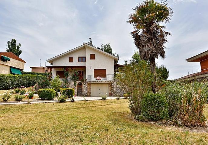 Unifamiliar En venta en La Corala, Laguna De Duero photo 0