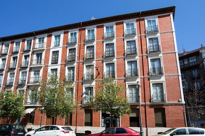 Piso En venta en Centro, Valladolid photo 0